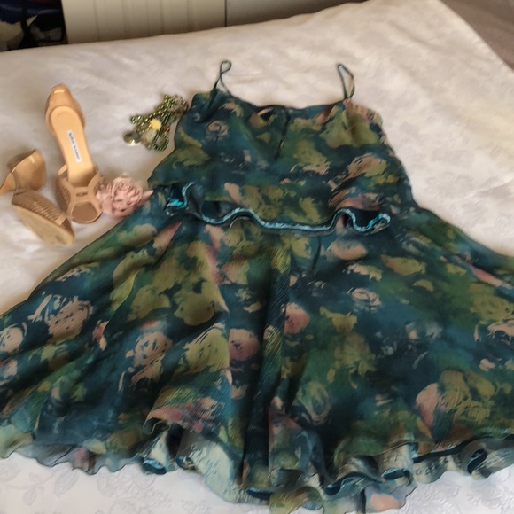 Nougat London Two Pieces Floral Skirt Set 100% Silk - Picture 2 of 15